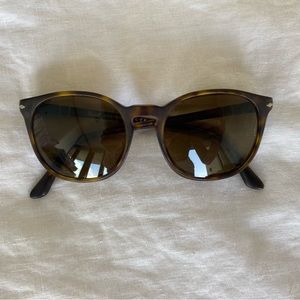 Persol 3007S 9001/57 Matte Havana Polarized Brown Sunglasses 53-18-145